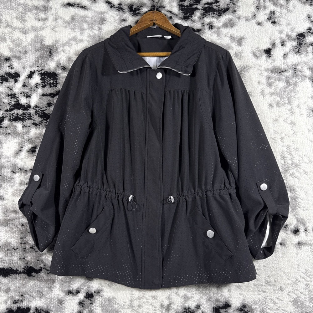 Chicos Zenergy Jacket Womens Size 1 Black Snap Cuff Collared Golf Preppy